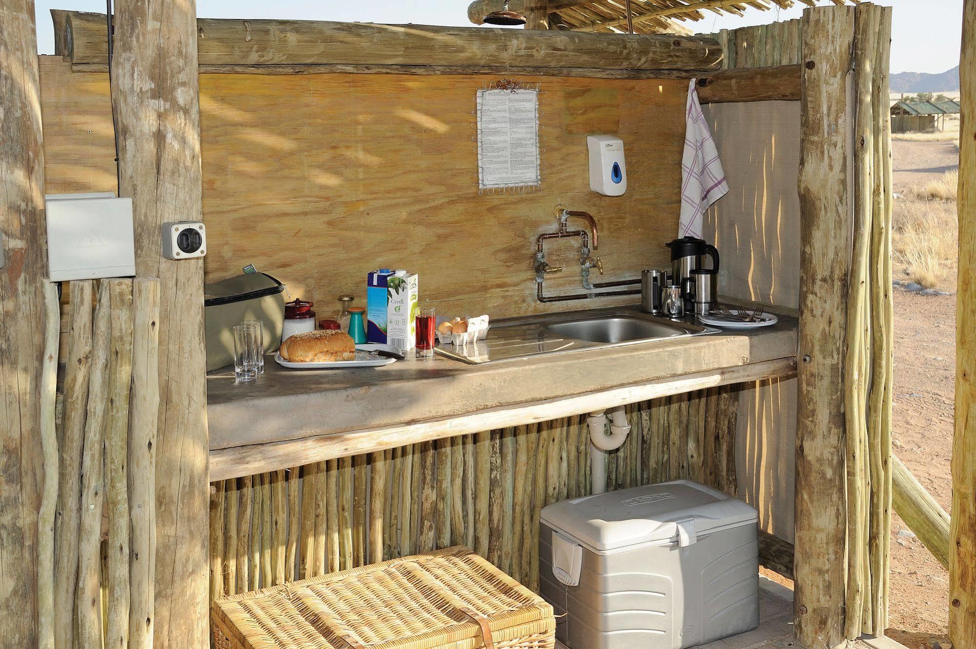 Sossus Oasis Camp Site Hotel Sesriem Buitenkant foto