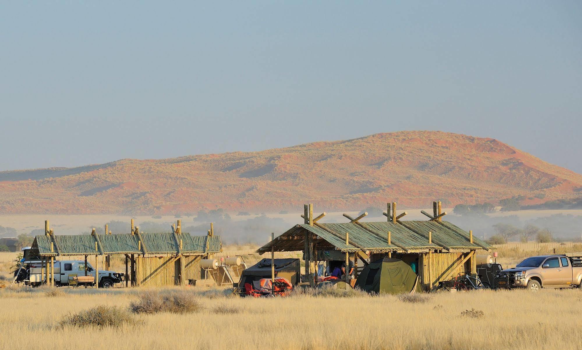 Sossus Oasis Camp Site Hotel Sesriem Buitenkant foto